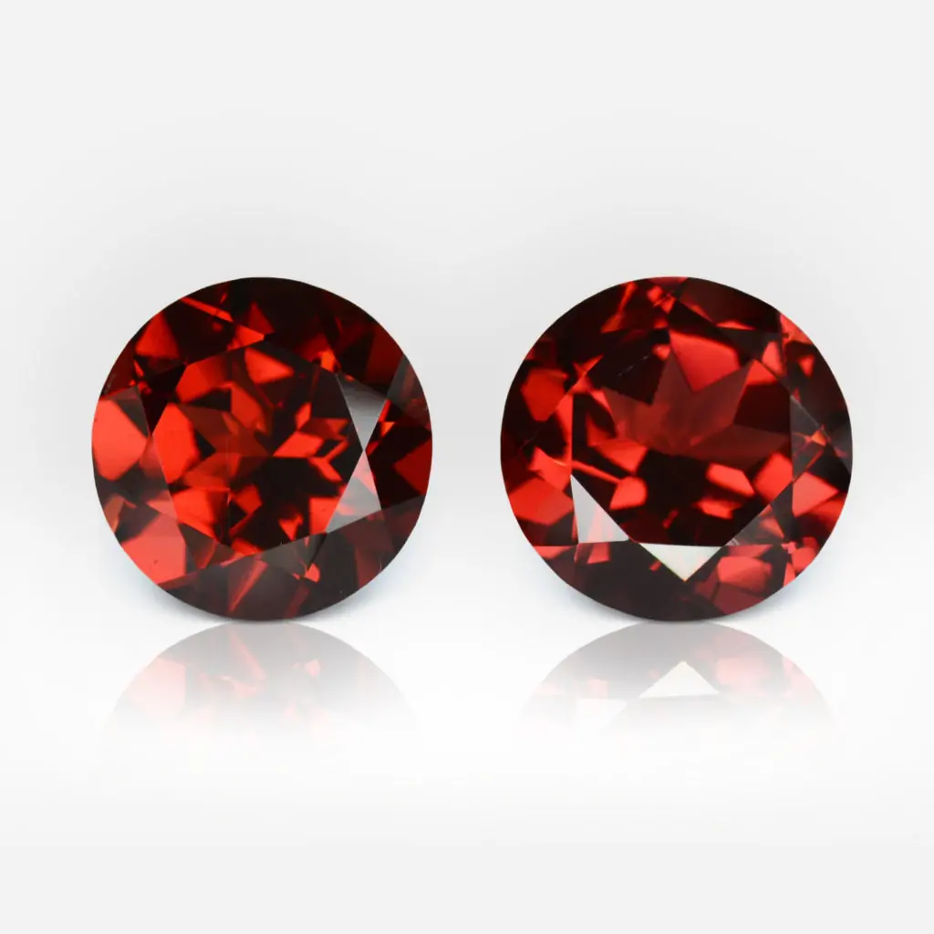 4.26 carat Pair of Round Shape Tanzanian Rhodolite Garnet