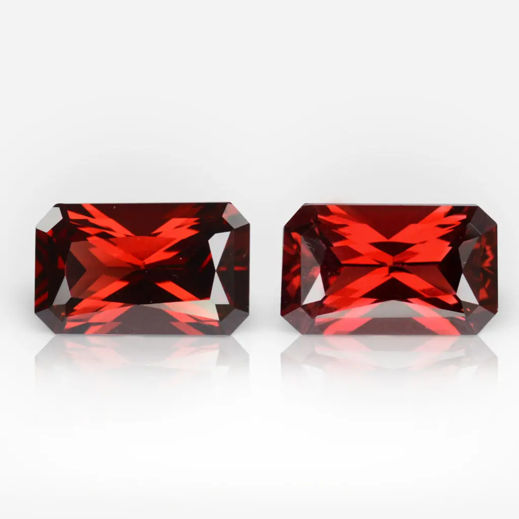 5.15 carat Pair of Rectangular Shape Tanzanian Rhodolite Garnet - picture 1