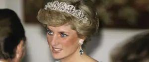 Top 5 the world's most stunning tiaras