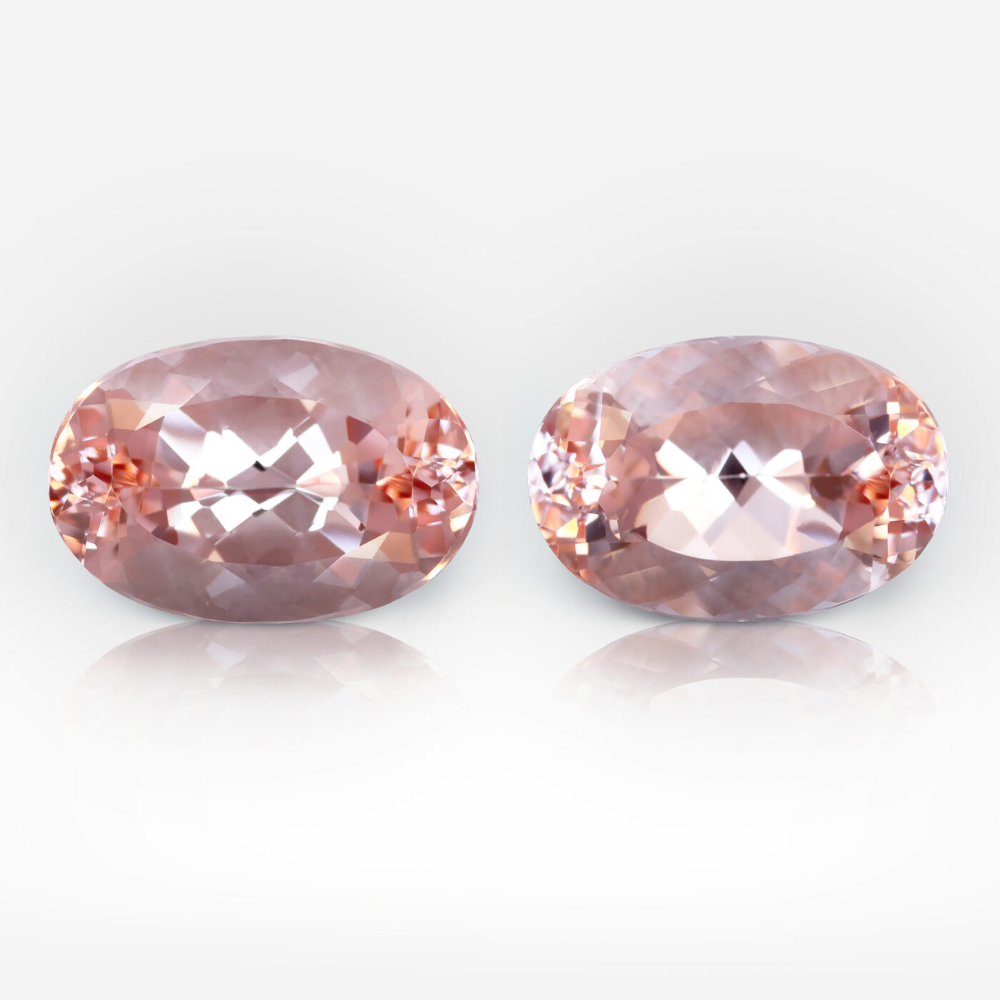 13.71 carat Pair of Oval Shape Pink Peach Brazilian Morganite - picture 1