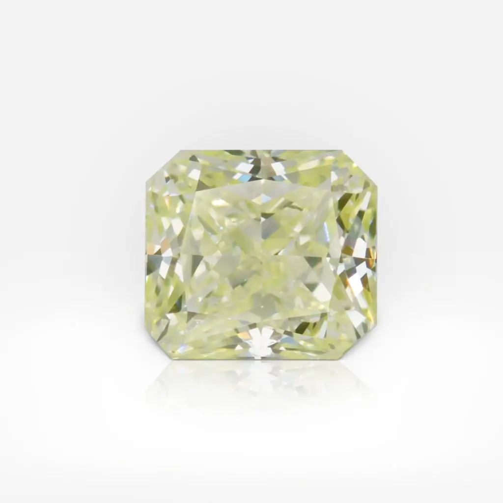 0.47 carat Fancy Green Yellow SI1 Radiant Shape Diamond GIA