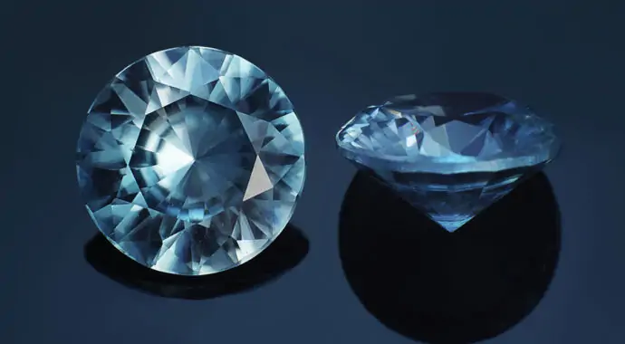 Cubic Zirconia vs Diamond: how to tell the difference