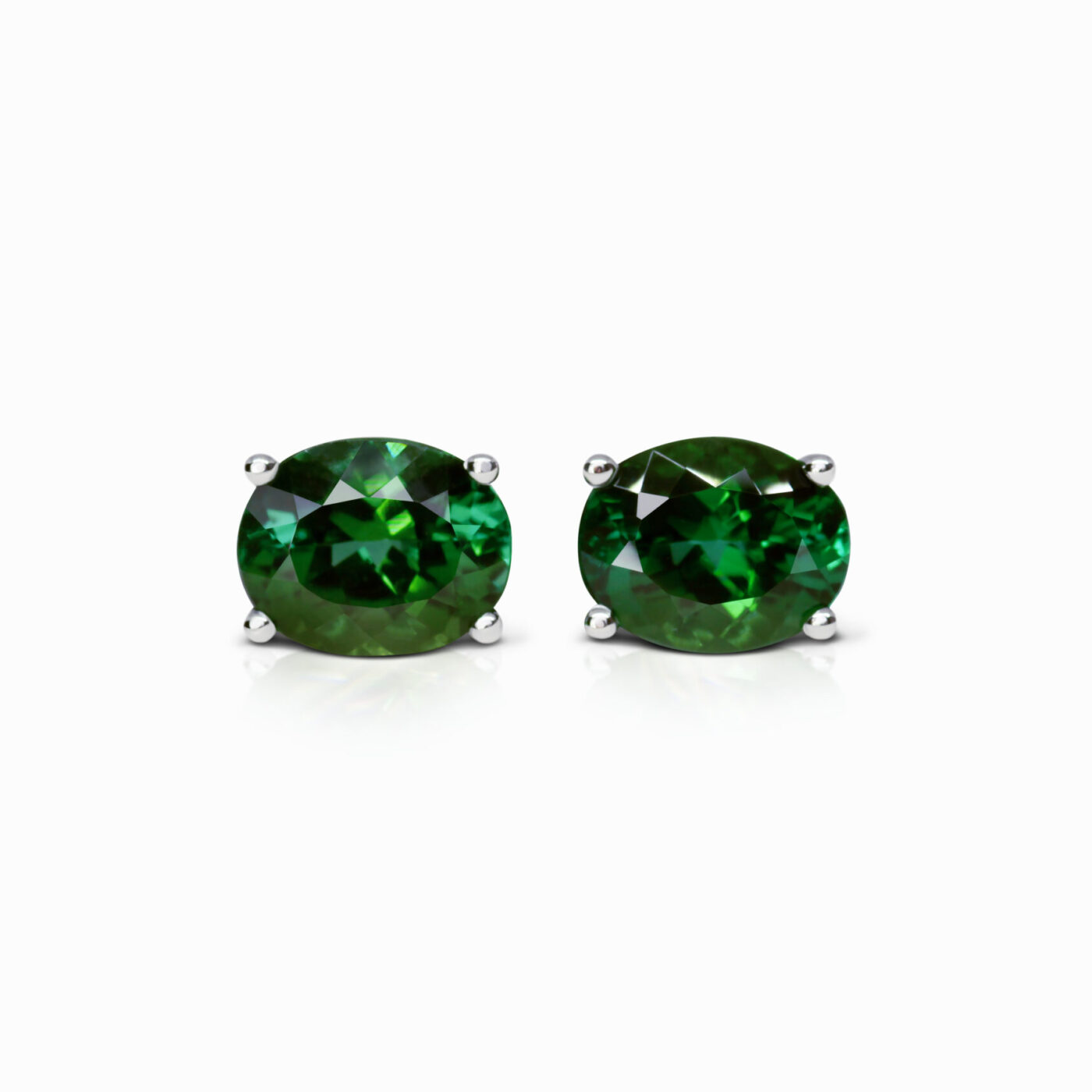 5.97 carat Pair of Studs Oval Shape Verdelite Brazilian Tourmaline - picture 1