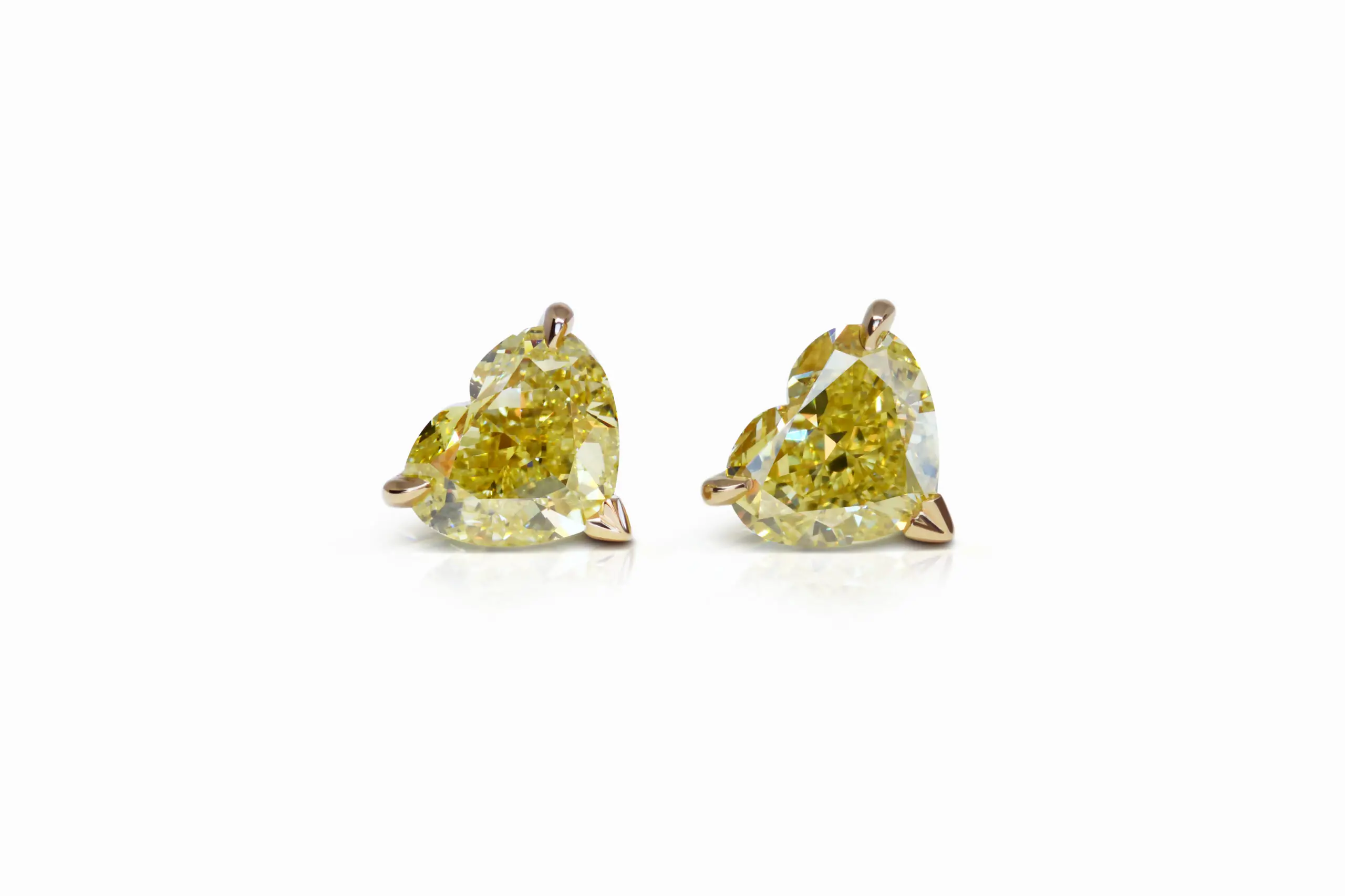 3.01 and 3.01 carat Pair of Studs Fancy Intense Yellow VS2/SI1 Heart Shape Diamonds GIA - picture 1