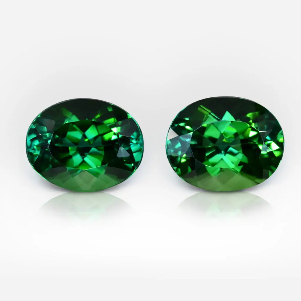 5.97 carat Pair of Studs Oval Shape Verdelite Brazilian Tourmaline - picture 1