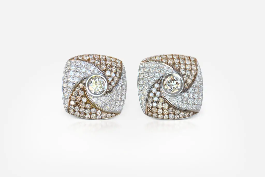 5.83 carat Diamond Cufflinks - picture 1