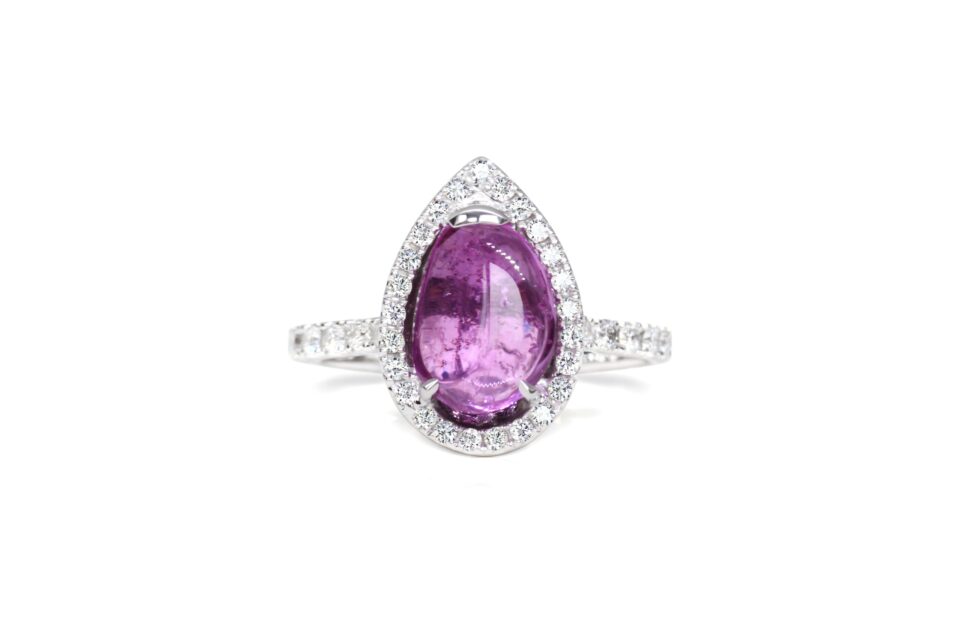 Our collection of Pink sapphire rings