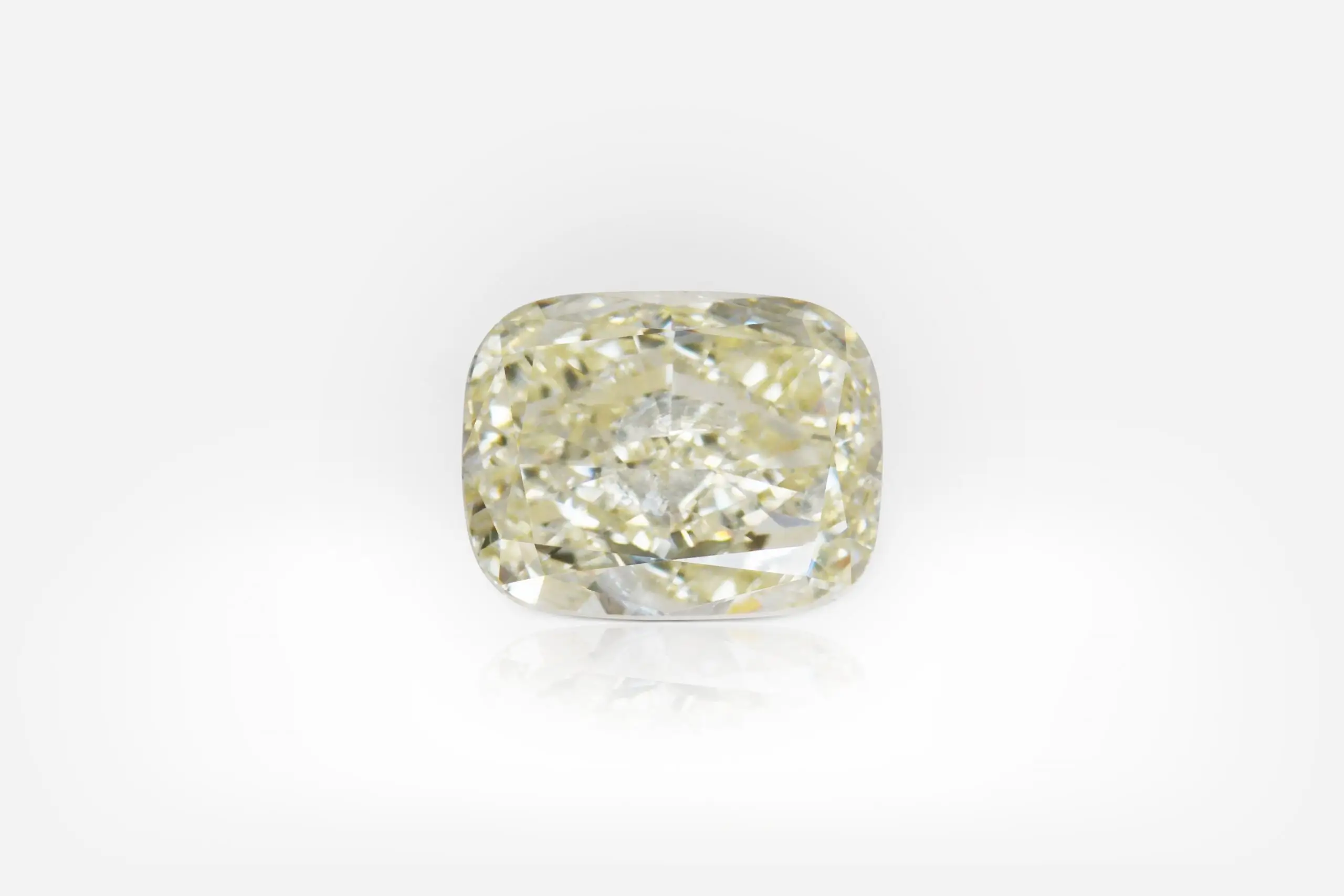 1.02 Carat S-T Cushion Shape I2 Diamond GIA - picture 1