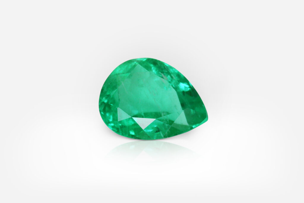 1.35 carat Deep Bluish Green Pear Shape Colombian Emerald IGI