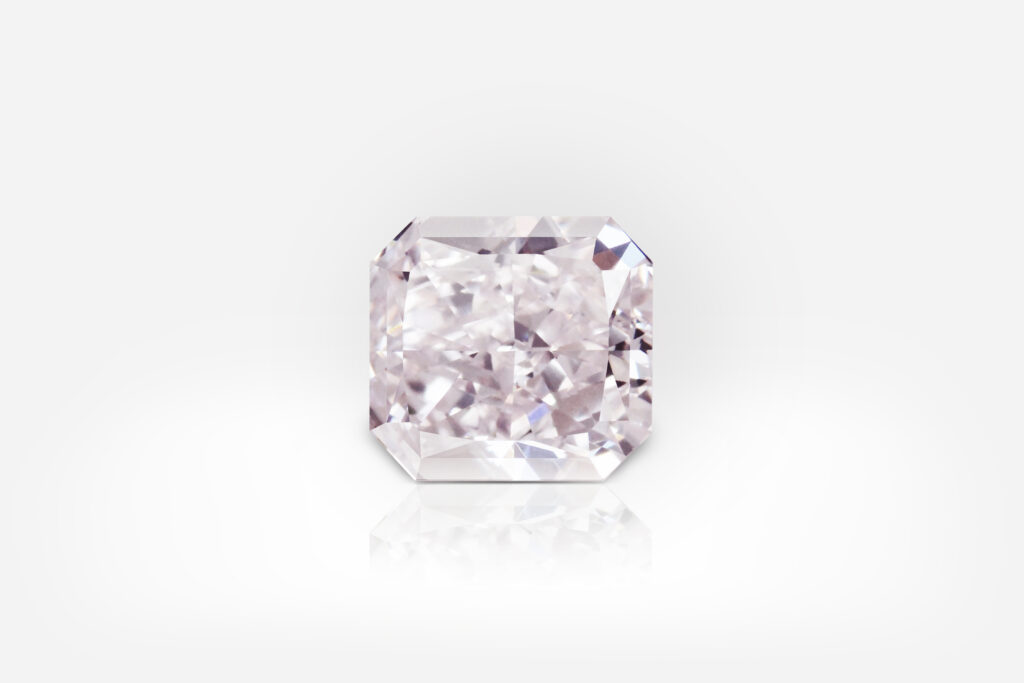 Diamond clarity chart - understanding the 4 Cs of diamonds