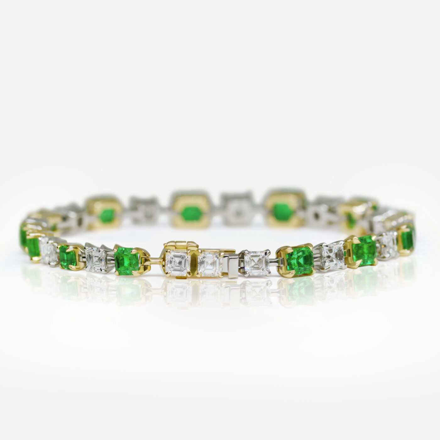 Asher Cut Emerald Diamond Bracelet - picture 1