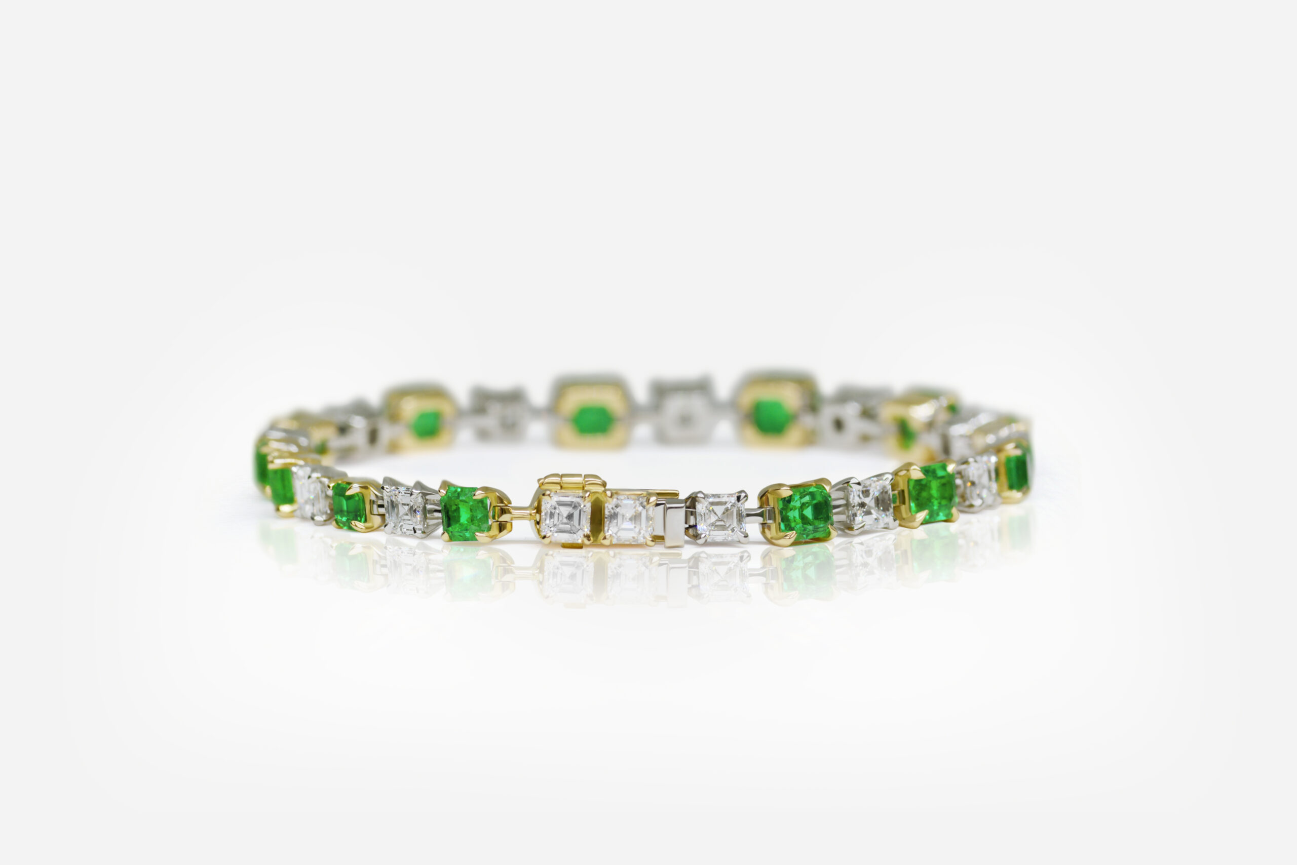 Asher Cut Emerald Diamond Bracelet - thumb picture 1