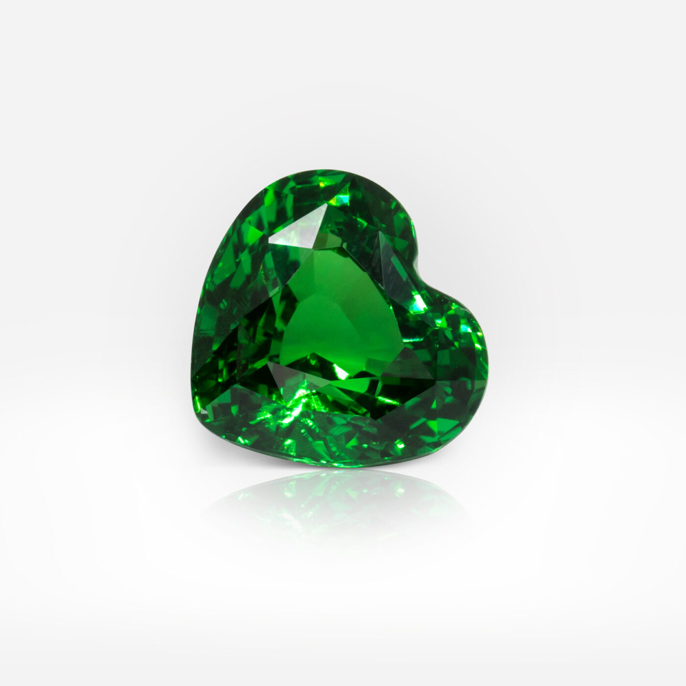 3.06 carat Heart Shape Tsavorite - picture 1