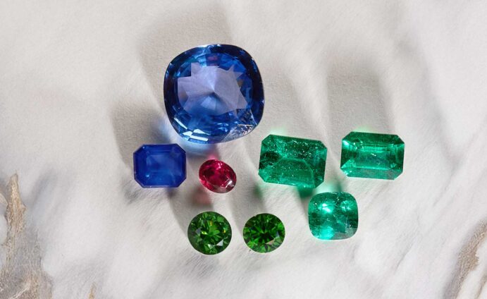 Top 10 des Pierres Précieuses: Les Trésors les Plus Éblouissants de la Nature