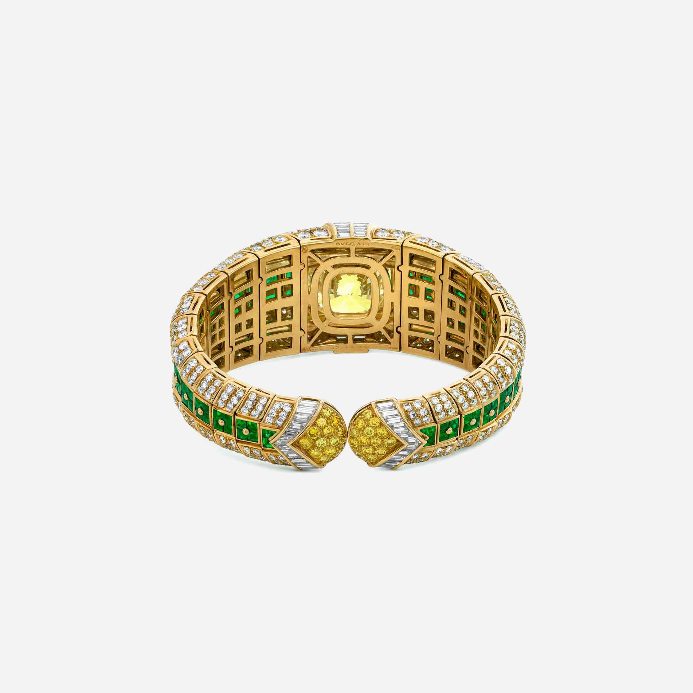 Bulgari Yellow Gold Diamond and Emerald Bangle - thumb picture 2