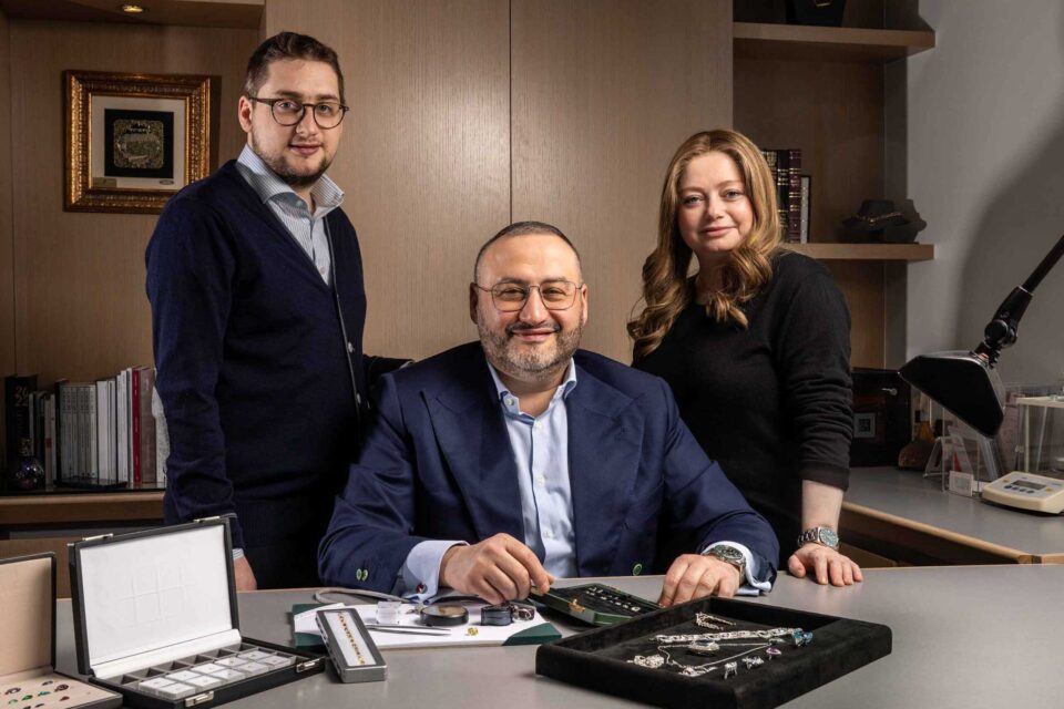 Reuven Veksler on LinkedIn: A New Channel for Market Notes and Stones