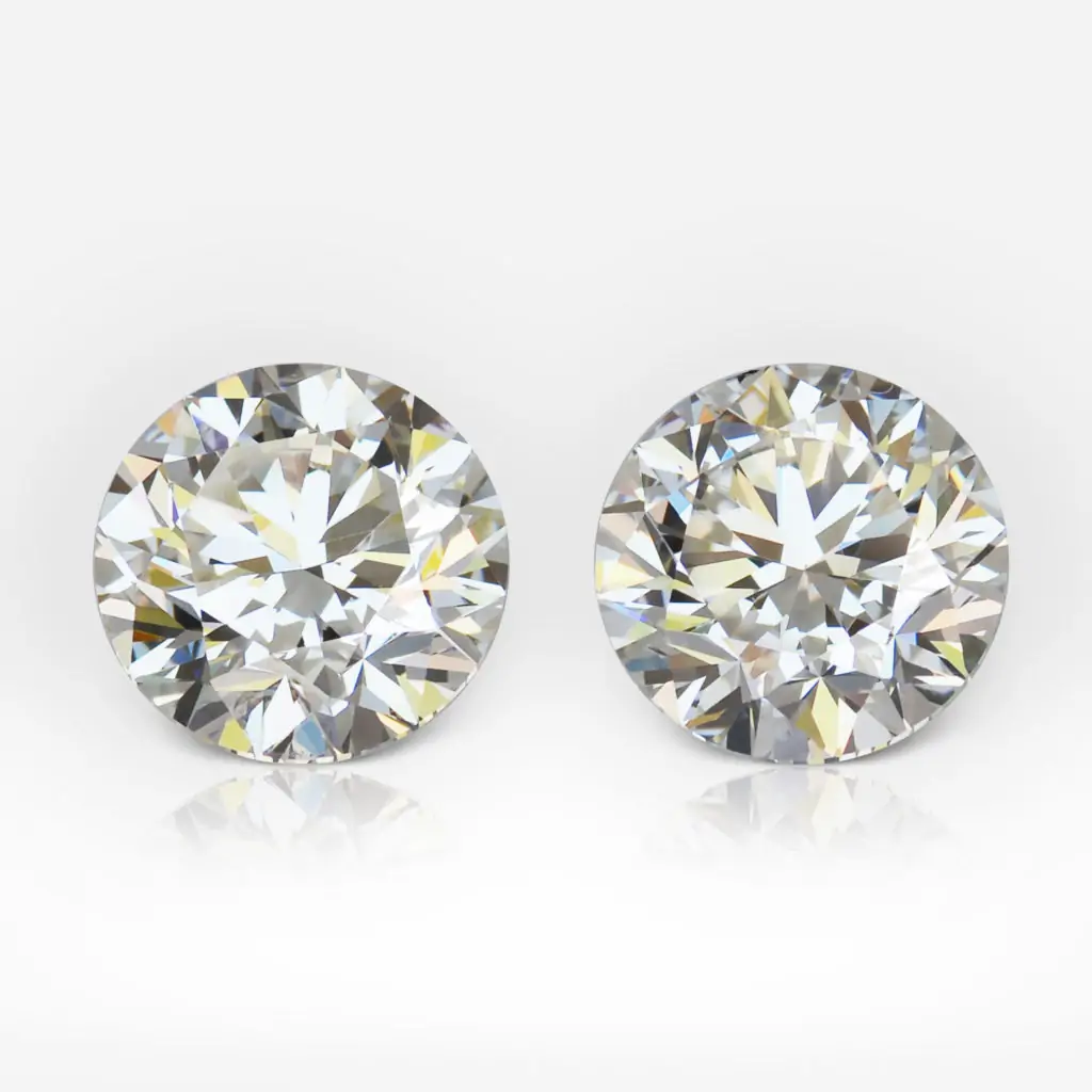 2.00 and 2.00 carat Pair of I VVS1 / VVS2 Round Shape Diamond HRD