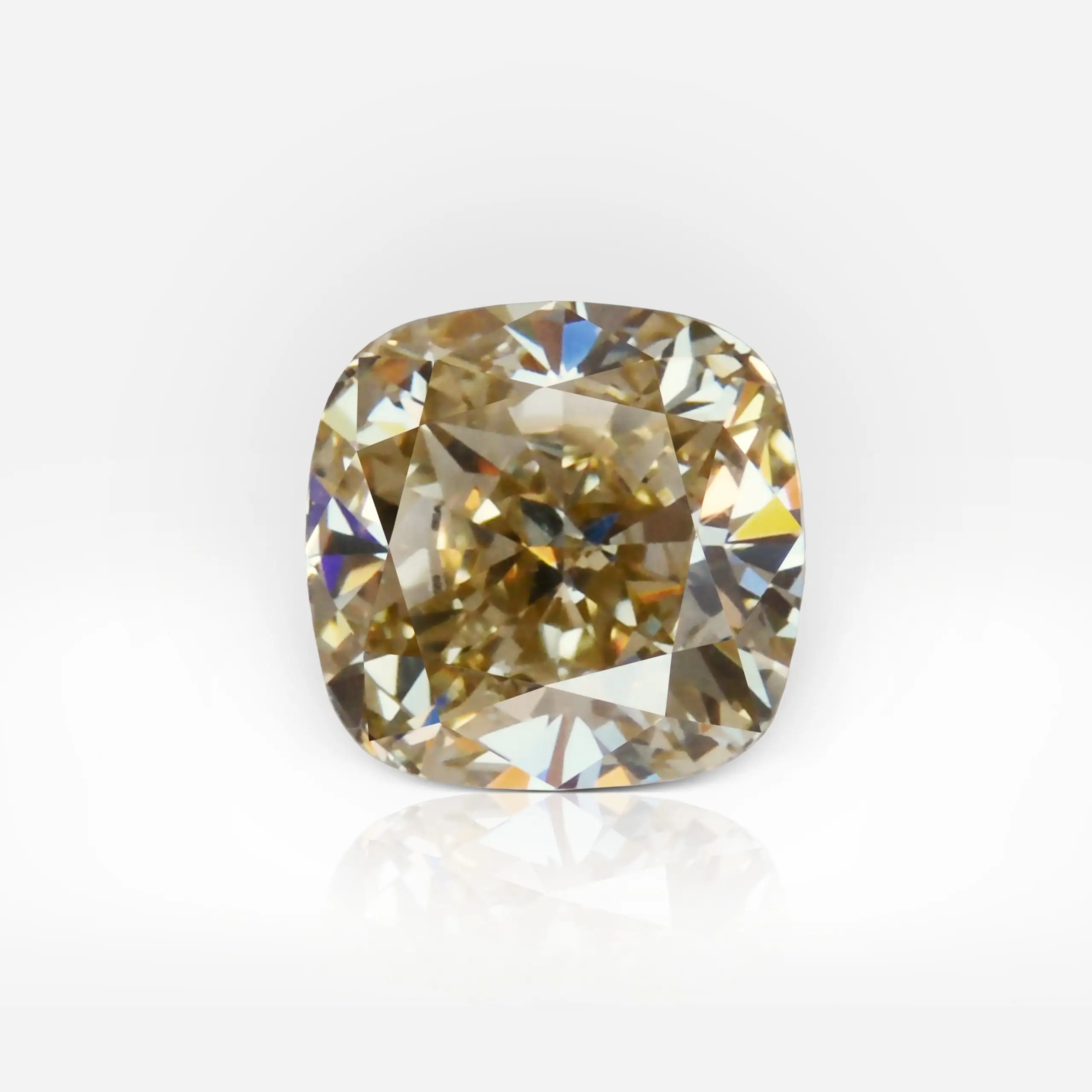 0.77 carat Fancy Light Brownish Yellow VVS2 Cushion Shape Diamond GIA - picture 1