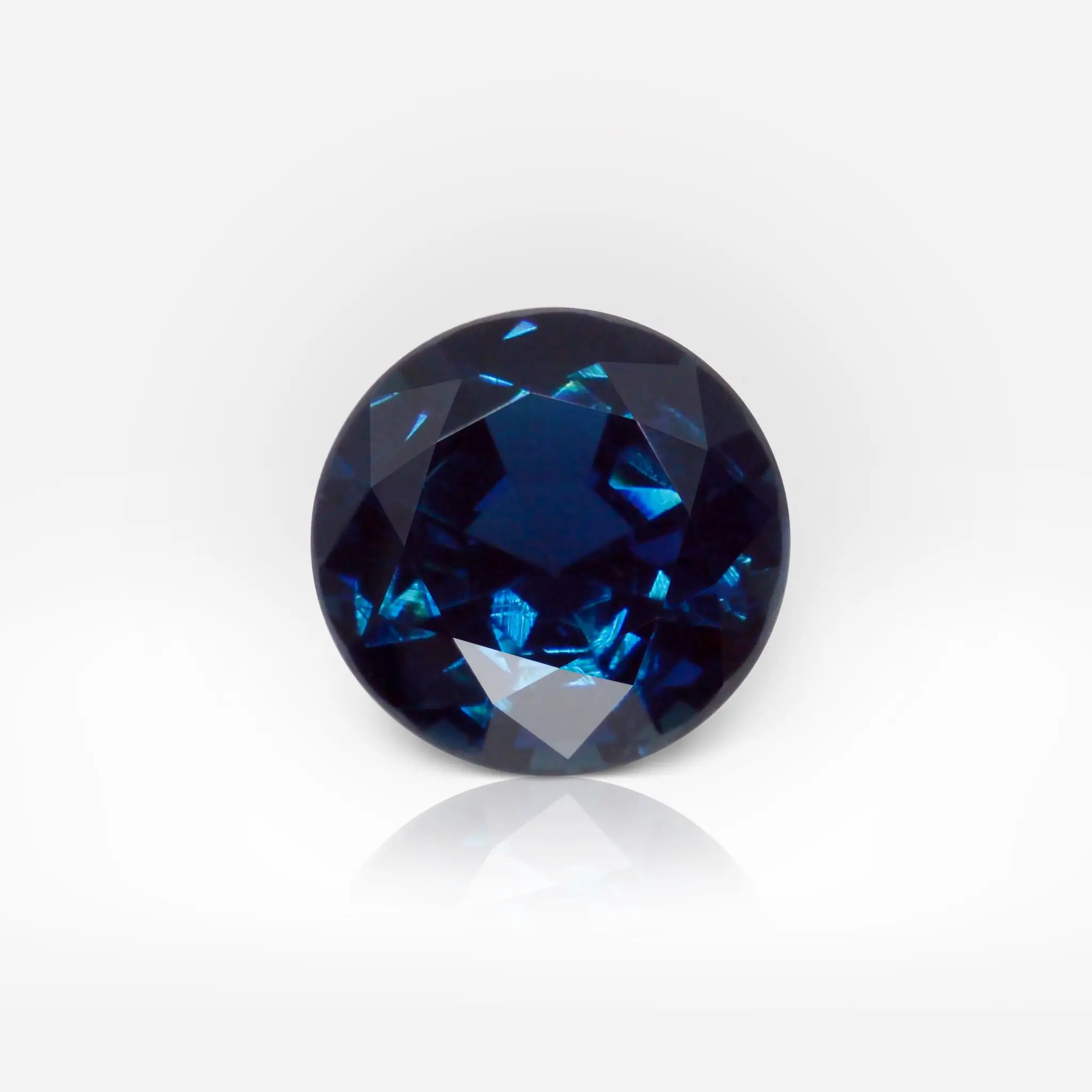 2.35 carat Round Shape Australian Deep Blue Sapphire - picture 1