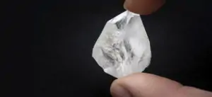 How are diamonds cut?