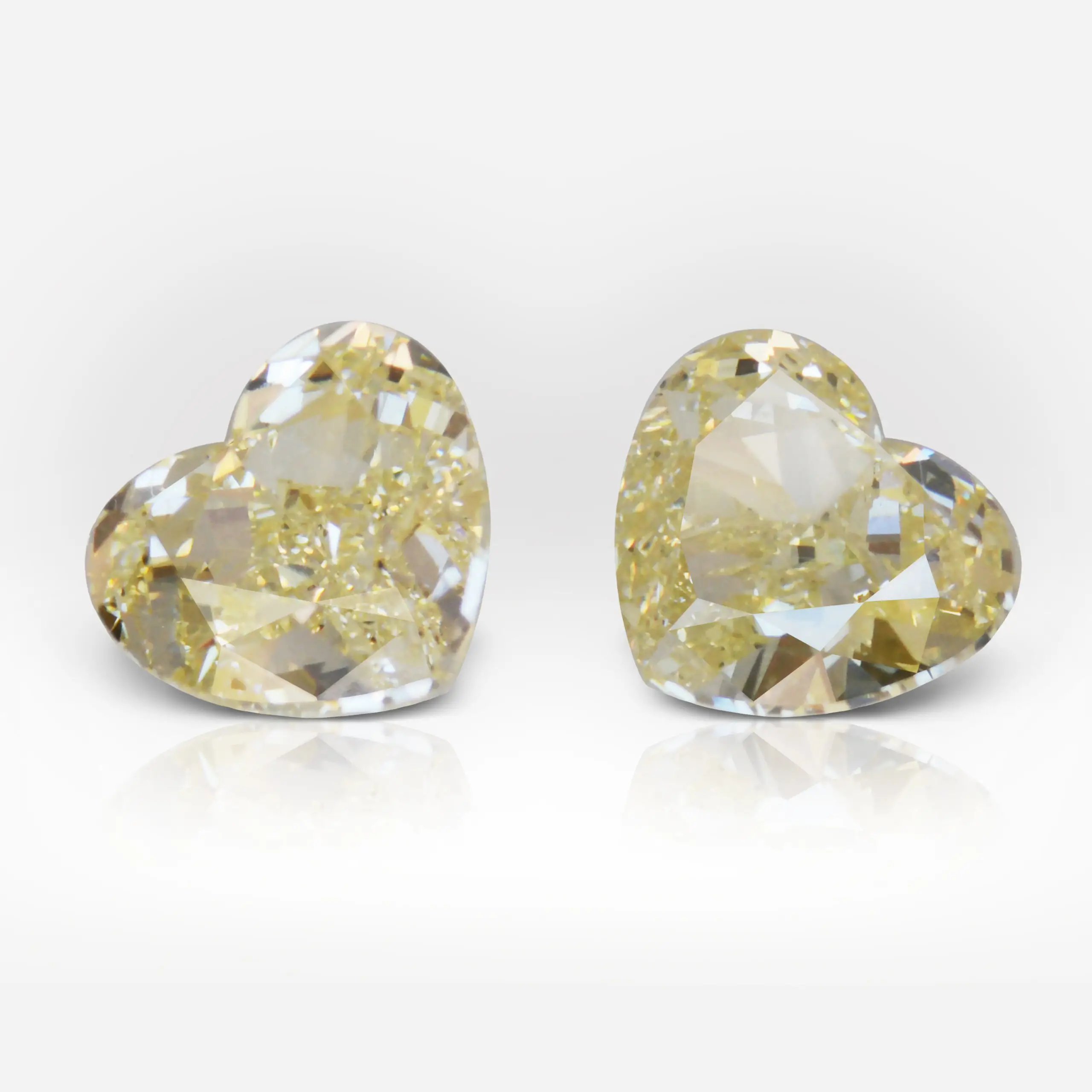 2.23 and 2.01 carat  Studs Pair W-X VS1/SI1 Heart Shape Diamonds - thumb picture 1