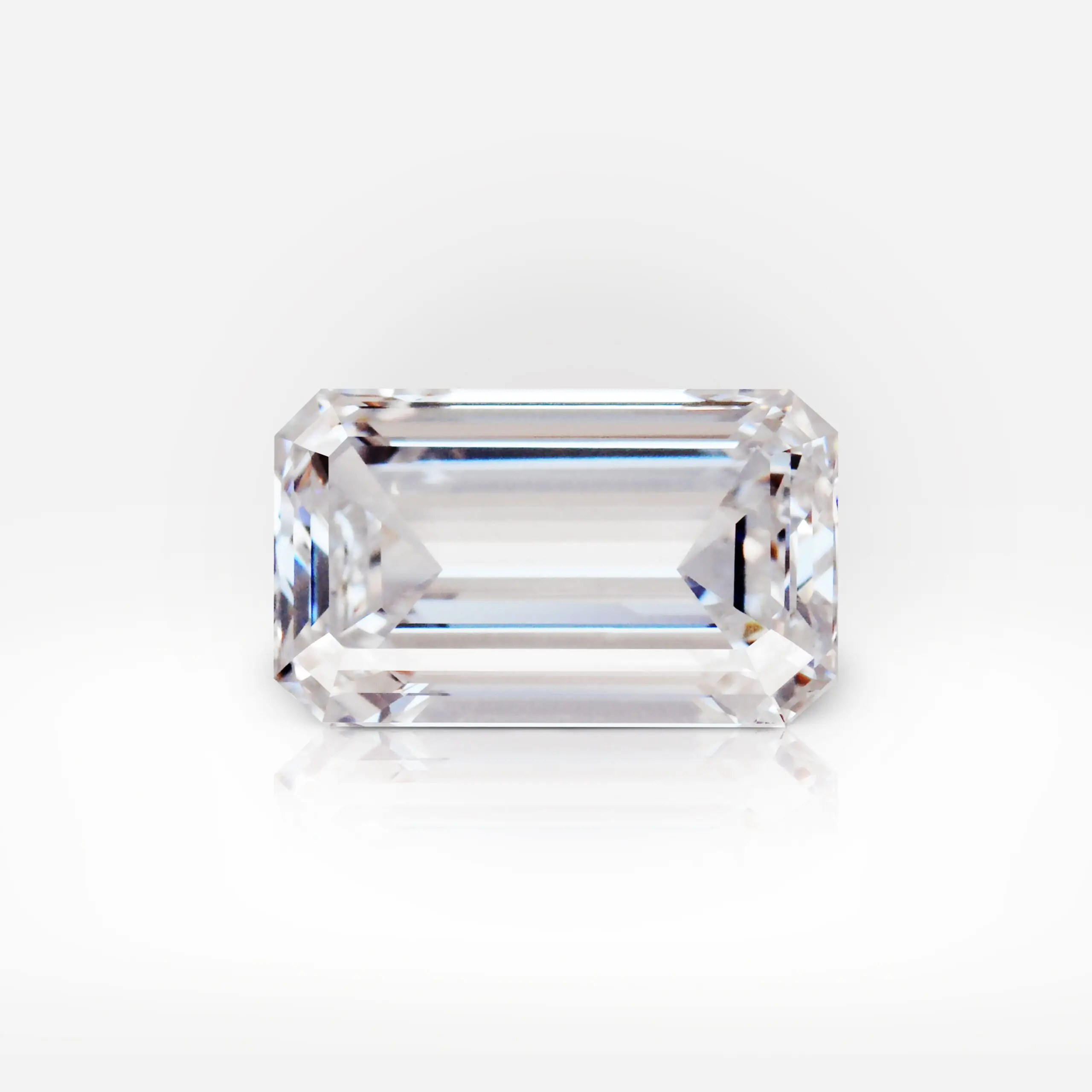 3.02 carat F VVS2 Emerald Shape Diamond GIA - picture 1