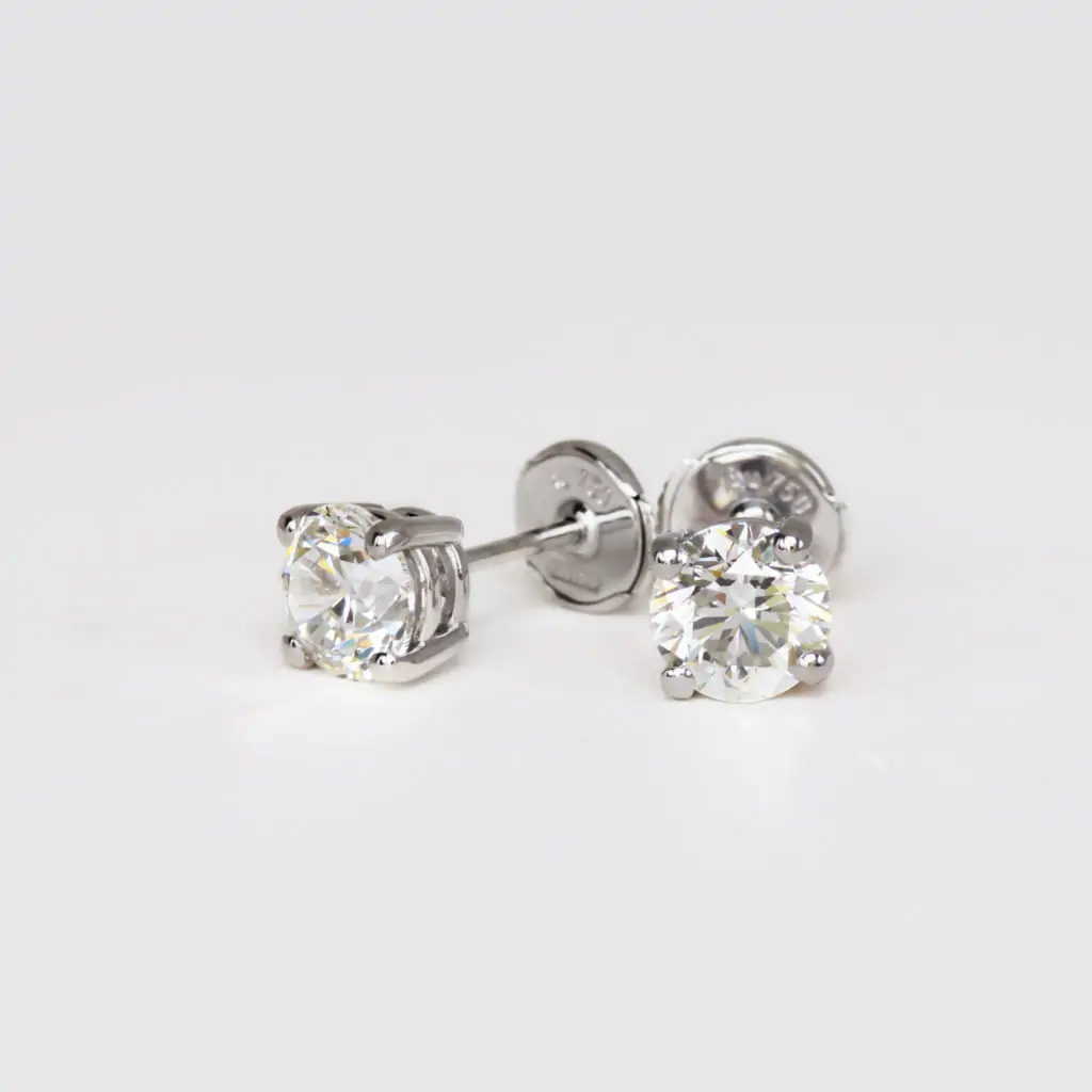1.0 and 1.01 carat Studs Pair I SI1 Round Shape Diamonds GIA - picture 1