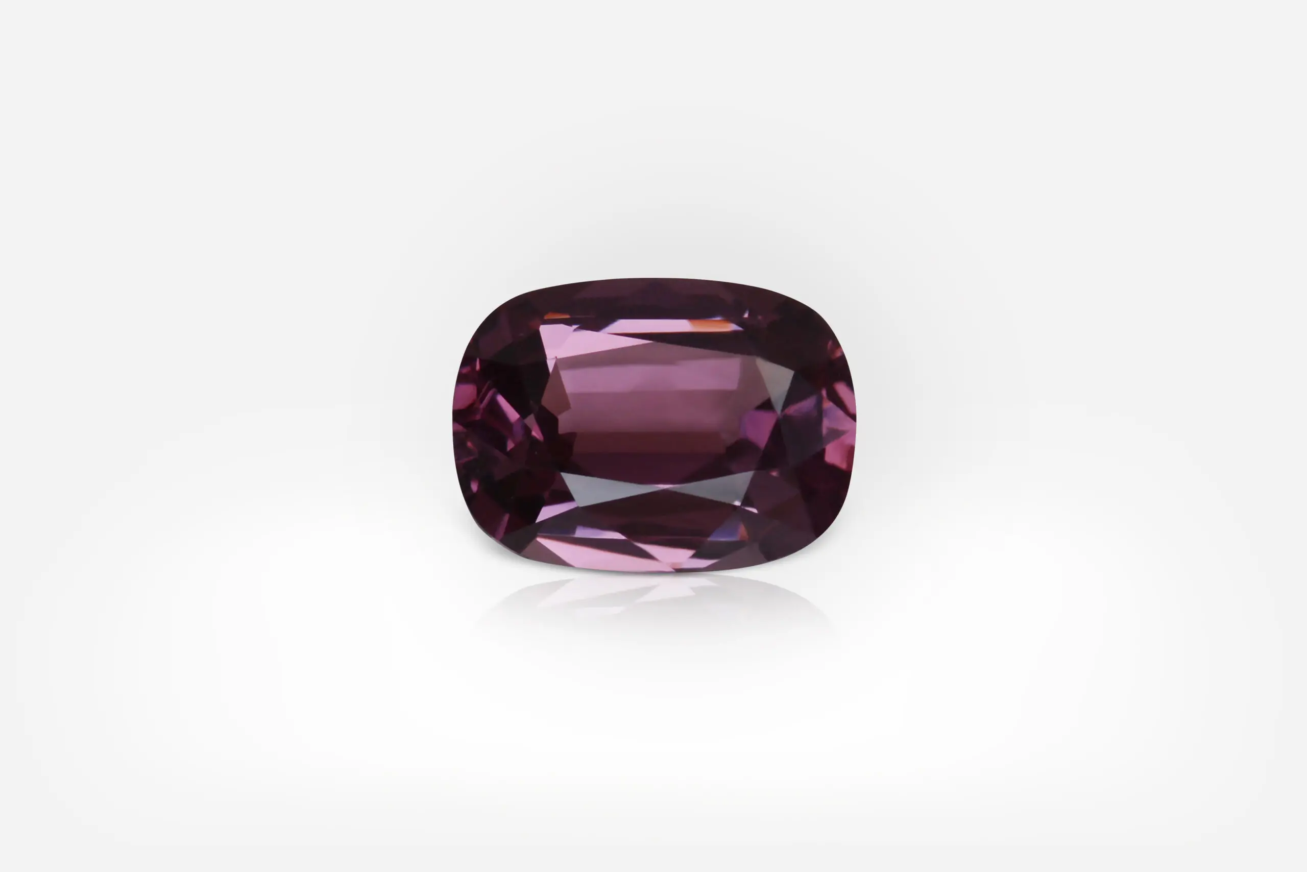 2.53 carat Cushion Shape Spinel - picture 1