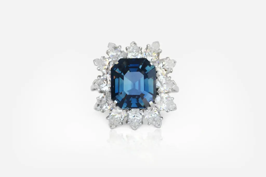 6.18 carat Blue Green Octagon shape Sapphire Ring Gem Paris